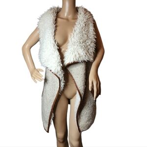 Rebecca Elliot wool blend sleeveless cardigan